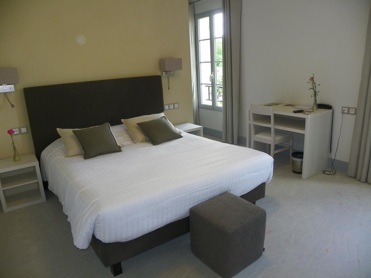 Logis- Hotel Spa Restaurant L'Epicurial Saint-Pey-de-Castets Kültér fotó