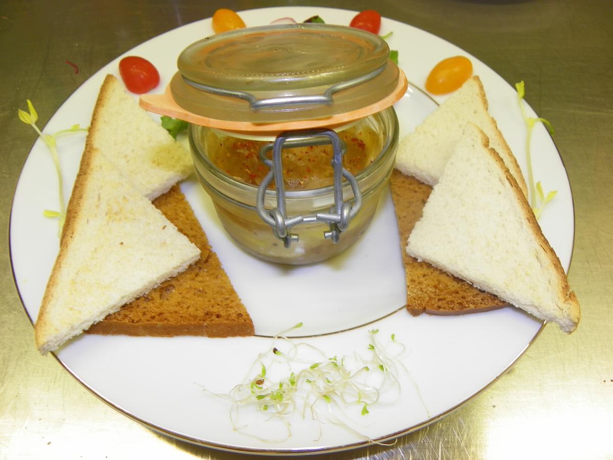 Logis- Hotel Spa Restaurant L'Epicurial Saint-Pey-de-Castets Kültér fotó