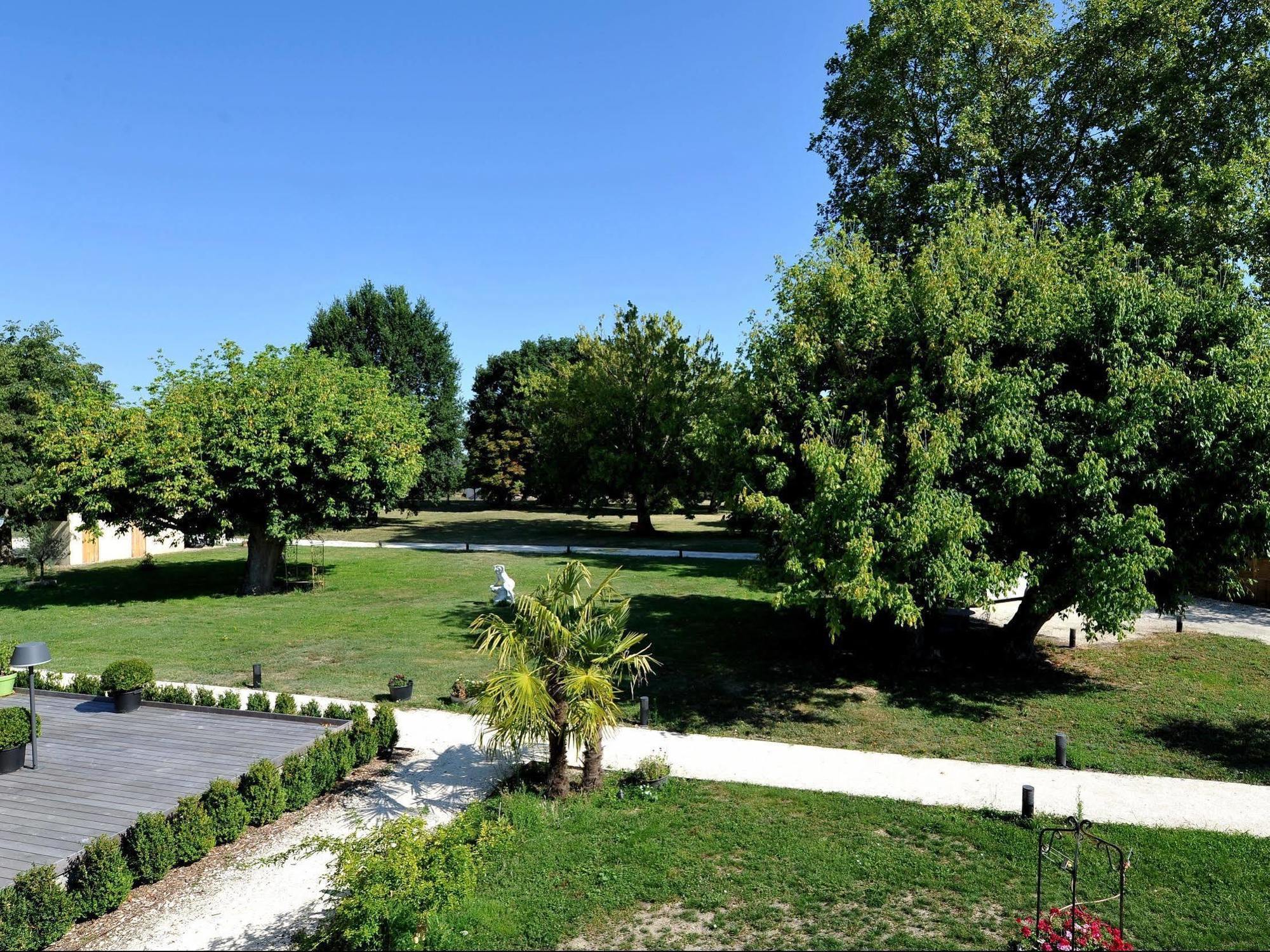 Logis- Hotel Spa Restaurant L'Epicurial Saint-Pey-de-Castets Kültér fotó