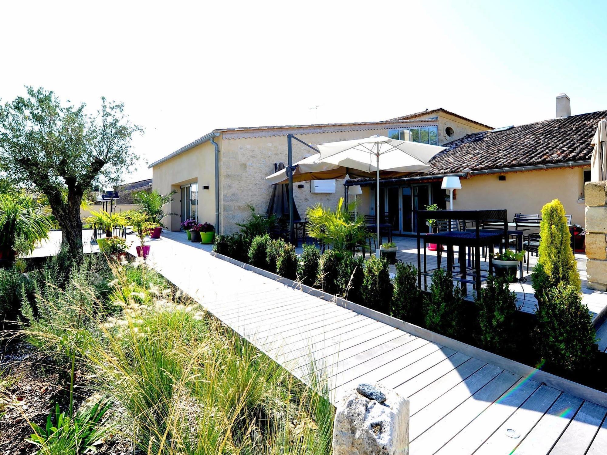 Logis- Hotel Spa Restaurant L'Epicurial Saint-Pey-de-Castets Kültér fotó